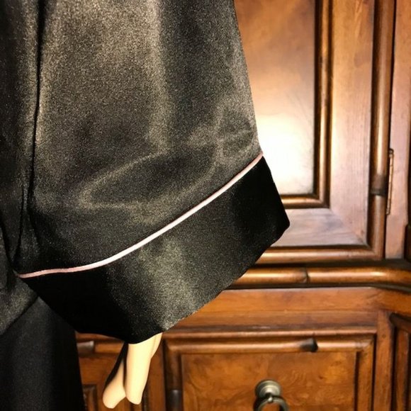 Jones New York Black Satin Logo Pajamas - Picture 11 of 12